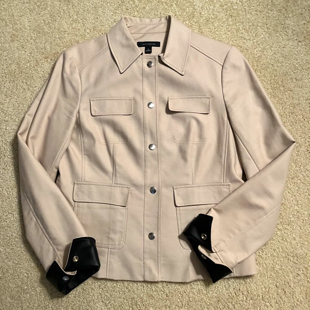 Ann Taylor Fashion Forward Khaki Jacket (size 4)